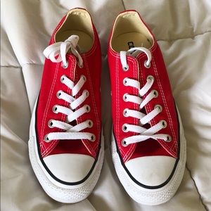 Chuck Taylor Converse